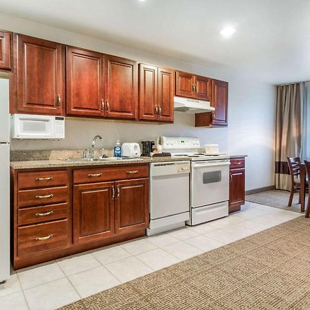 Comfort Suites At Par 4 Resort Waupaca Екстериор снимка