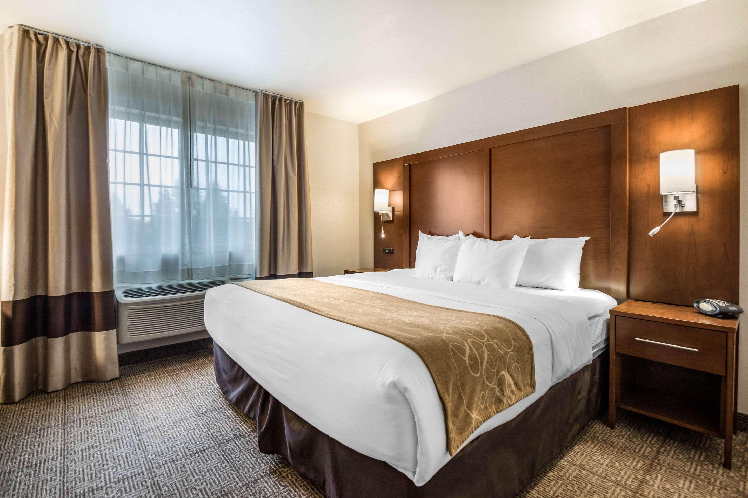 Comfort Suites At Par 4 Resort Waupaca Екстериор снимка