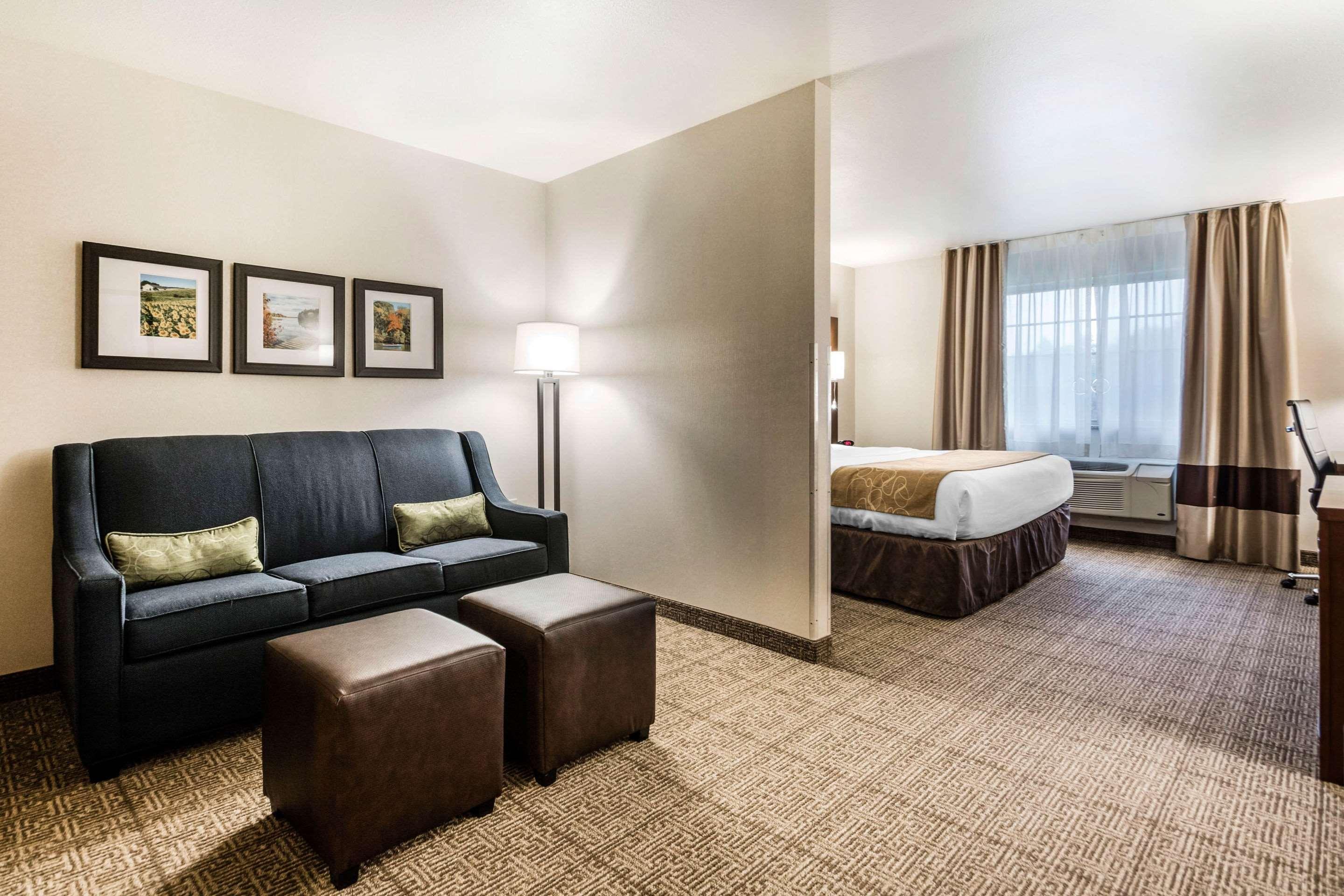 Comfort Suites At Par 4 Resort Waupaca Екстериор снимка