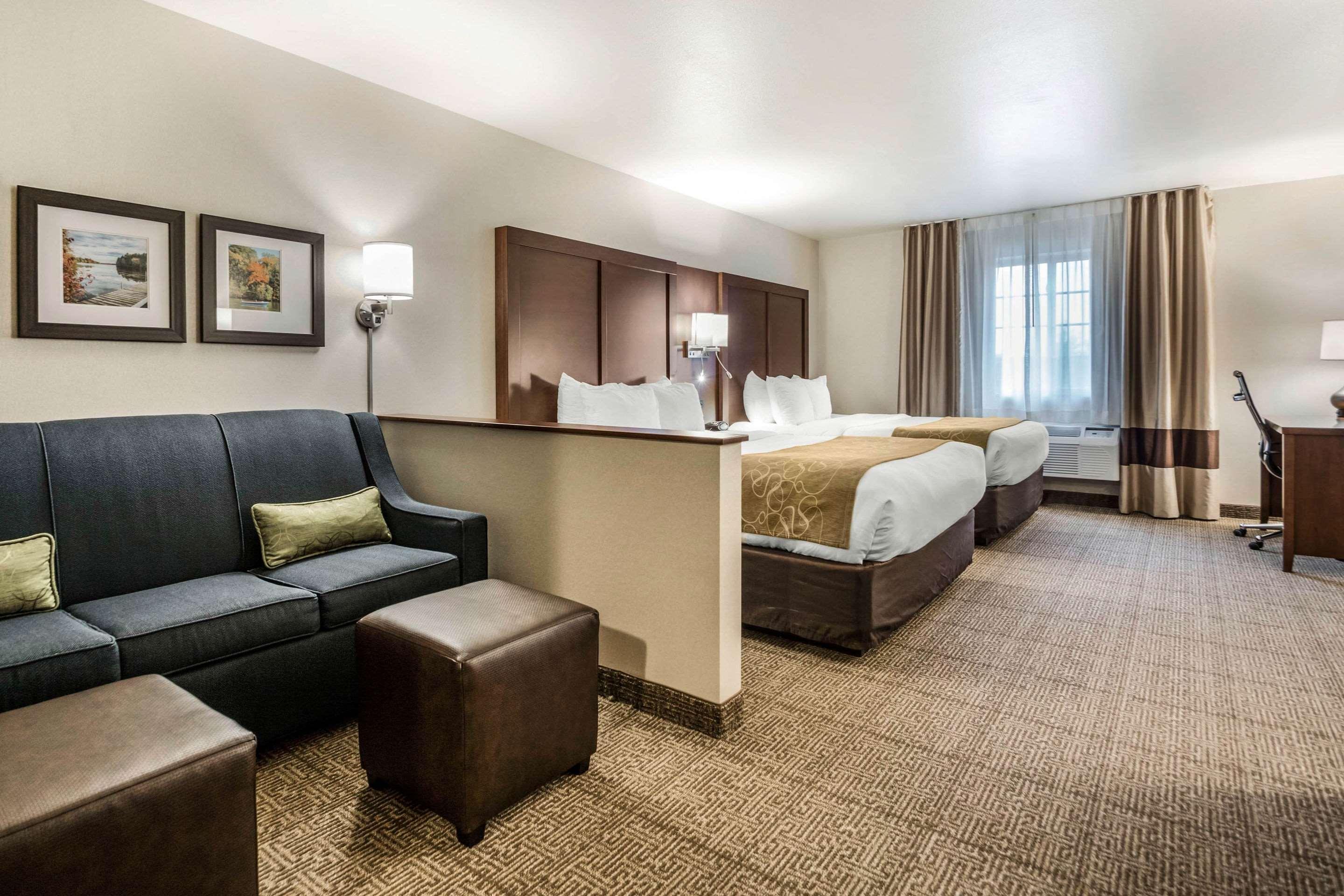 Comfort Suites At Par 4 Resort Waupaca Екстериор снимка