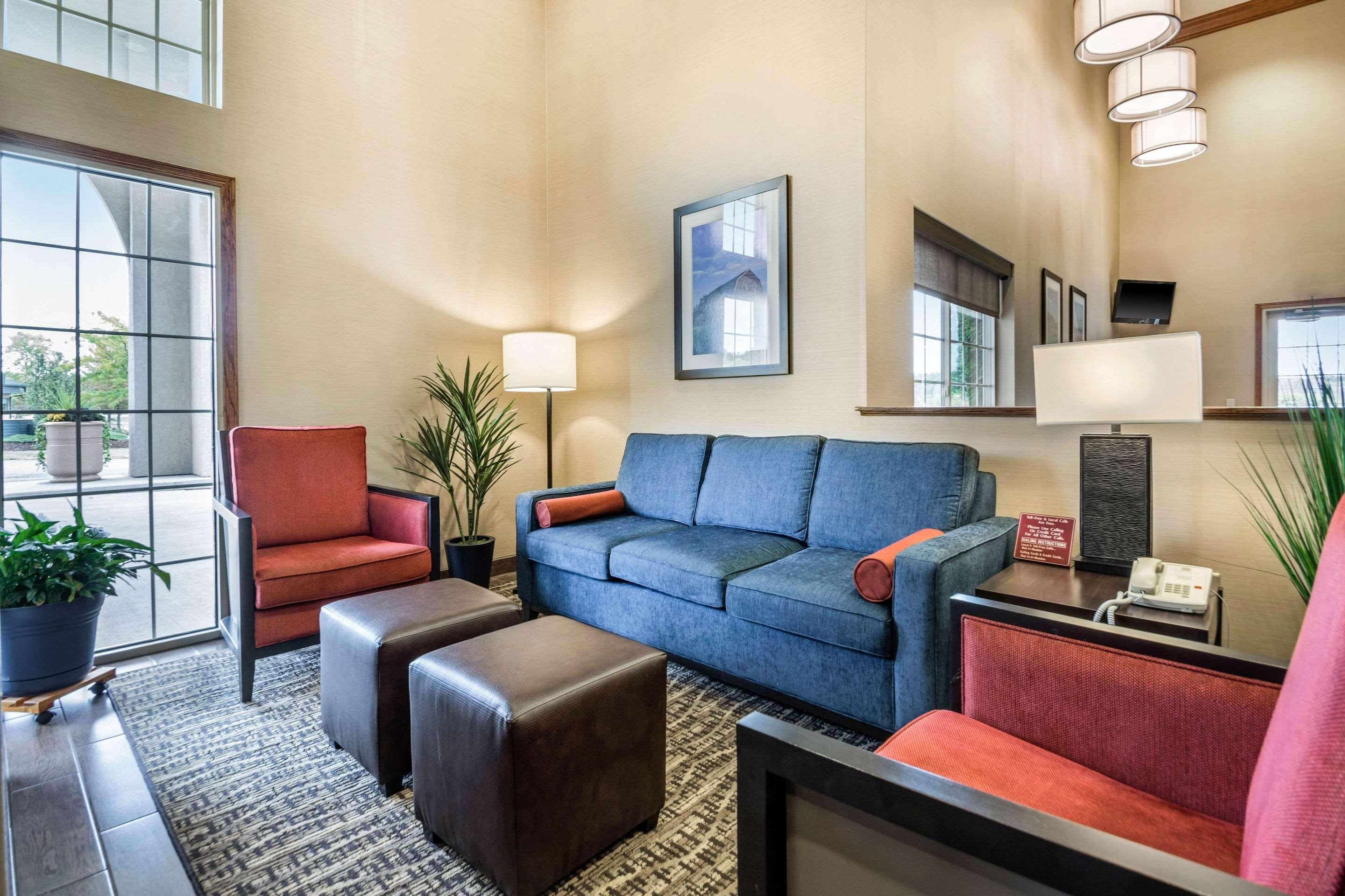 Comfort Suites At Par 4 Resort Waupaca Екстериор снимка